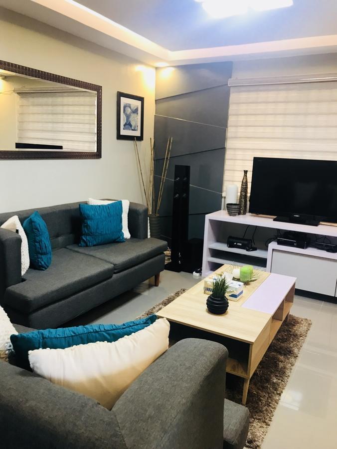 Hillary Timog Park Homes آنغلوس المظهر الخارجي الصورة