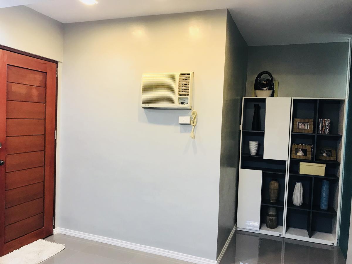 Hillary Timog Park Homes آنغلوس المظهر الخارجي الصورة